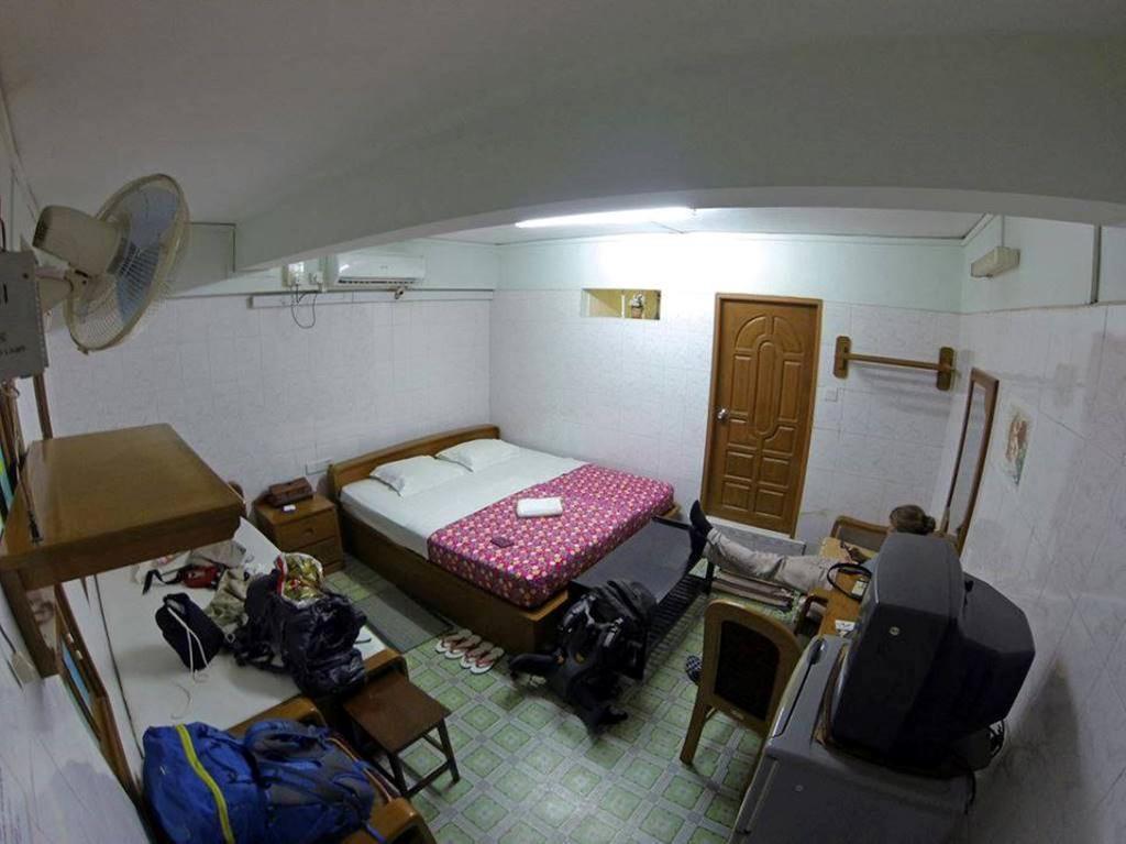 Chan Myae Guesthouse يانغون المظهر الخارجي الصورة