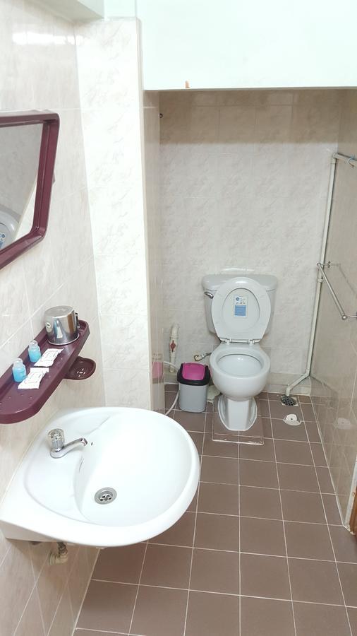 Chan Myae Guesthouse يانغون المظهر الخارجي الصورة