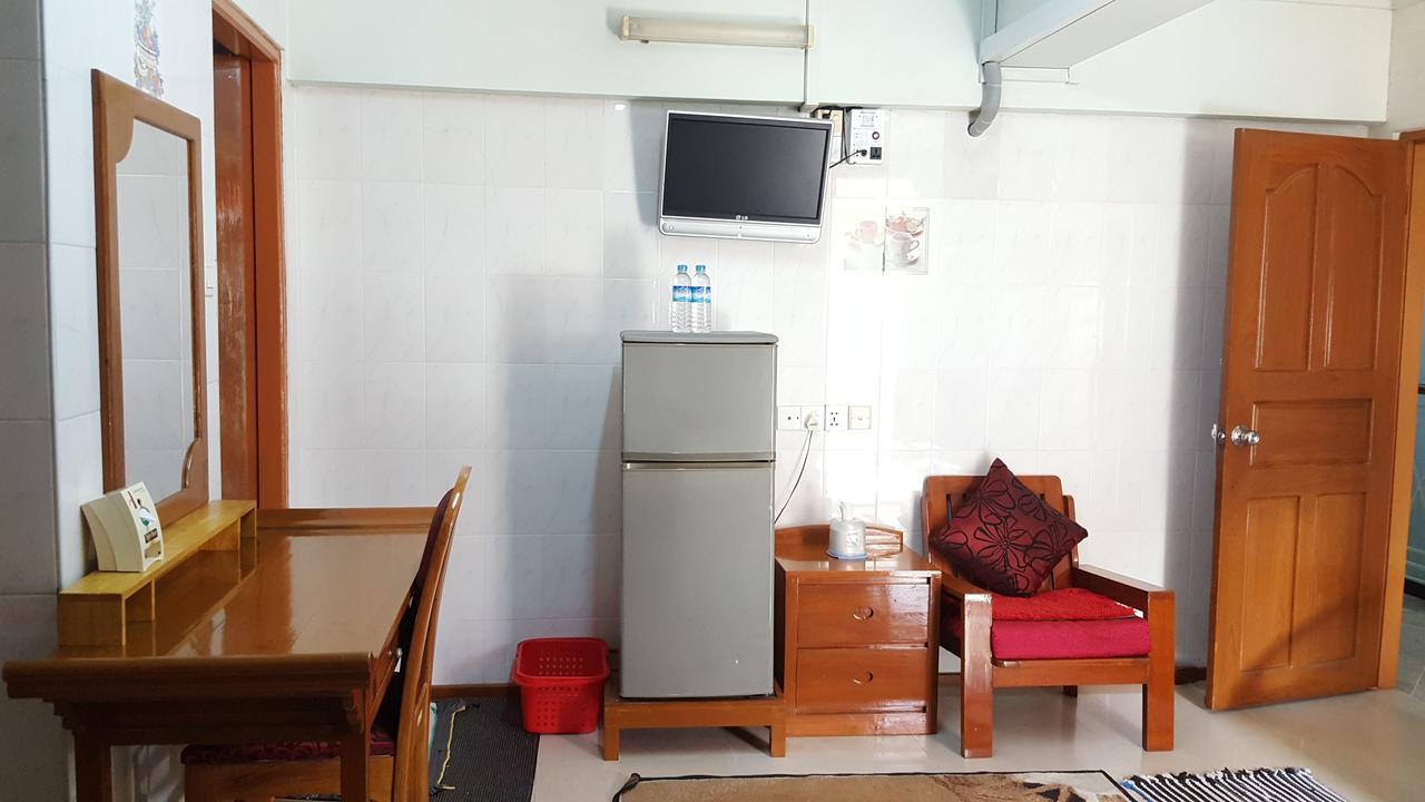 Chan Myae Guesthouse يانغون المظهر الخارجي الصورة