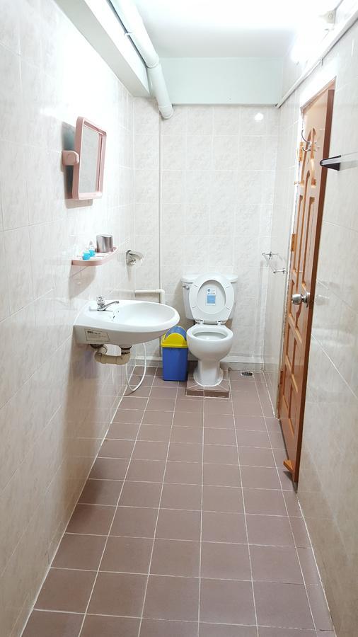 Chan Myae Guesthouse يانغون المظهر الخارجي الصورة